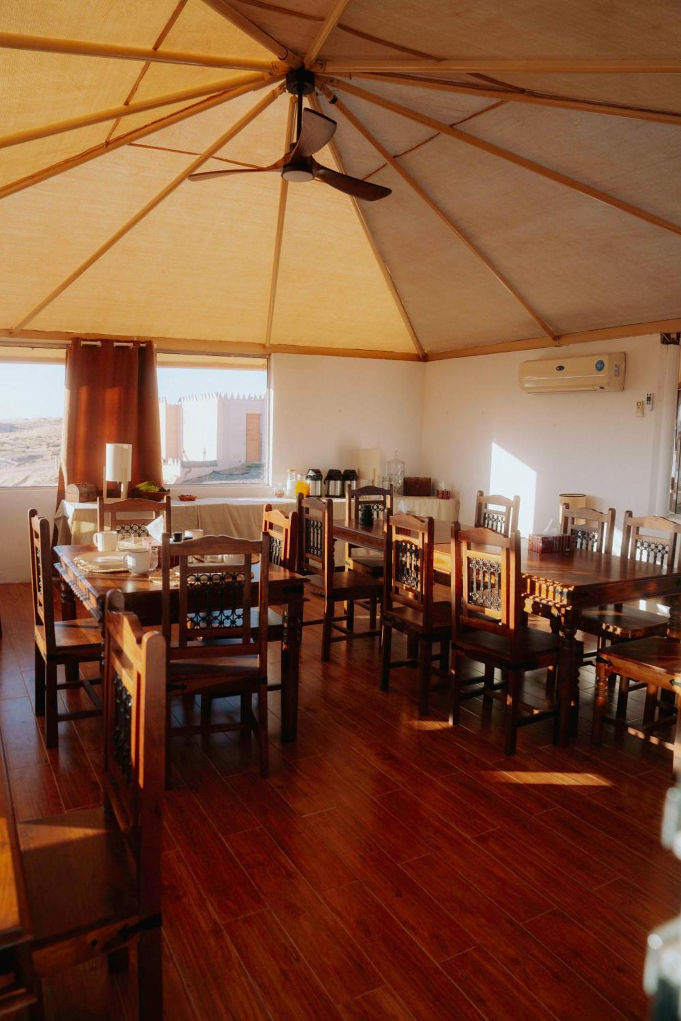 Silent Dunes Camp Ḩawīyah Dış mekan fotoğraf